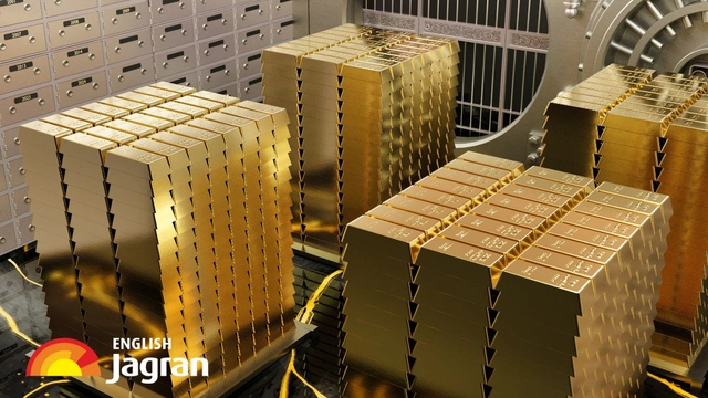 gold-silver-import-surges-210-pc-in-2023-24-from-uae-need-duty-revision-in-fta-gtri